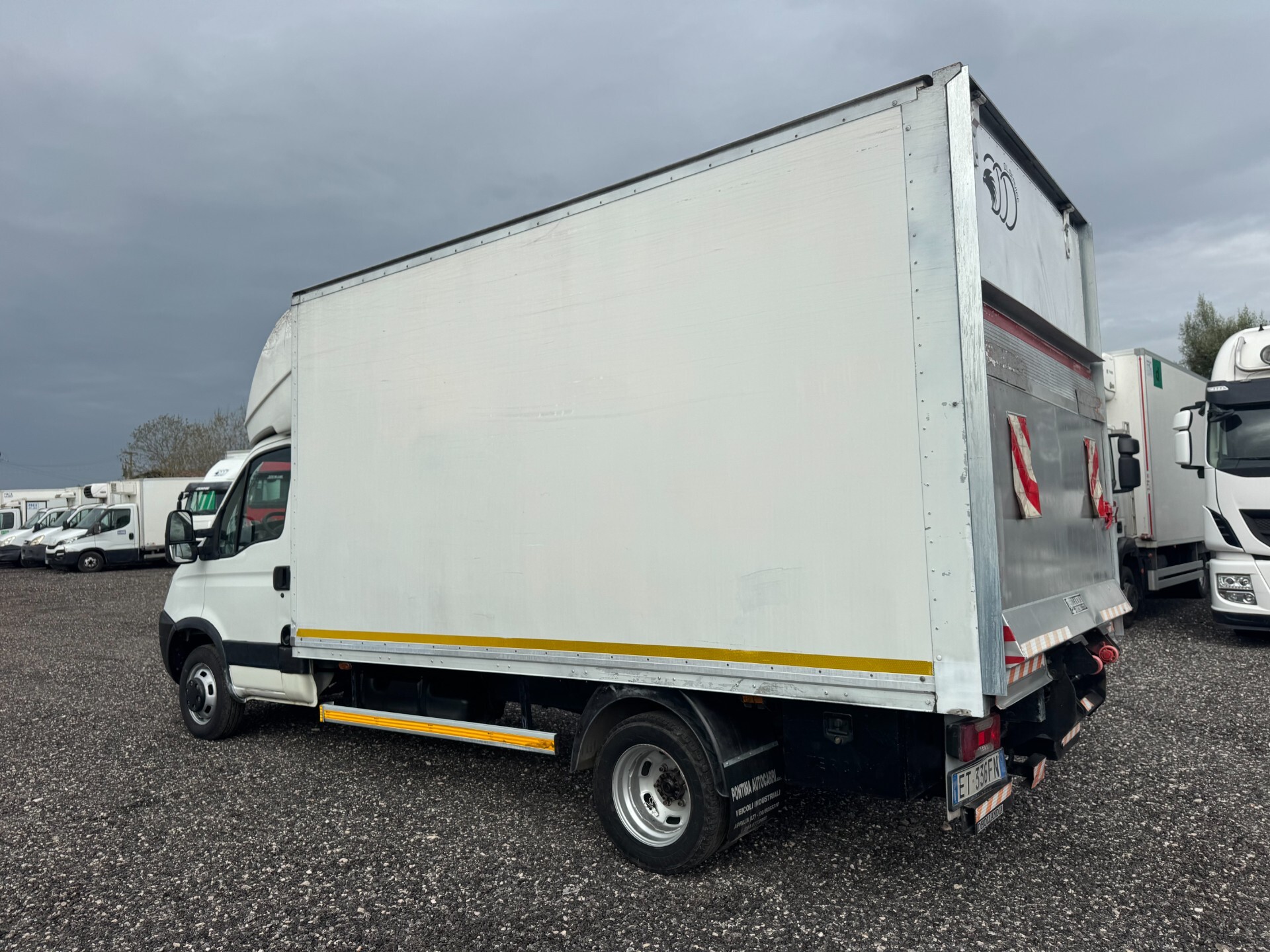 Iveco Daily 35C15 3.0 Diesel Furgone con Sponda Idraulica (2010)