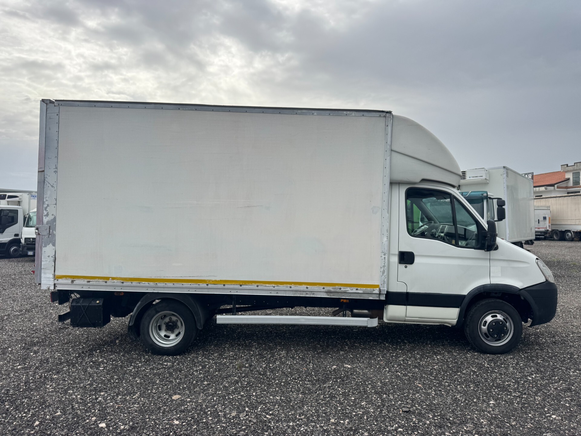 Iveco Daily 35C15 3.0 Diesel Furgone con Sponda Idraulica (2010)