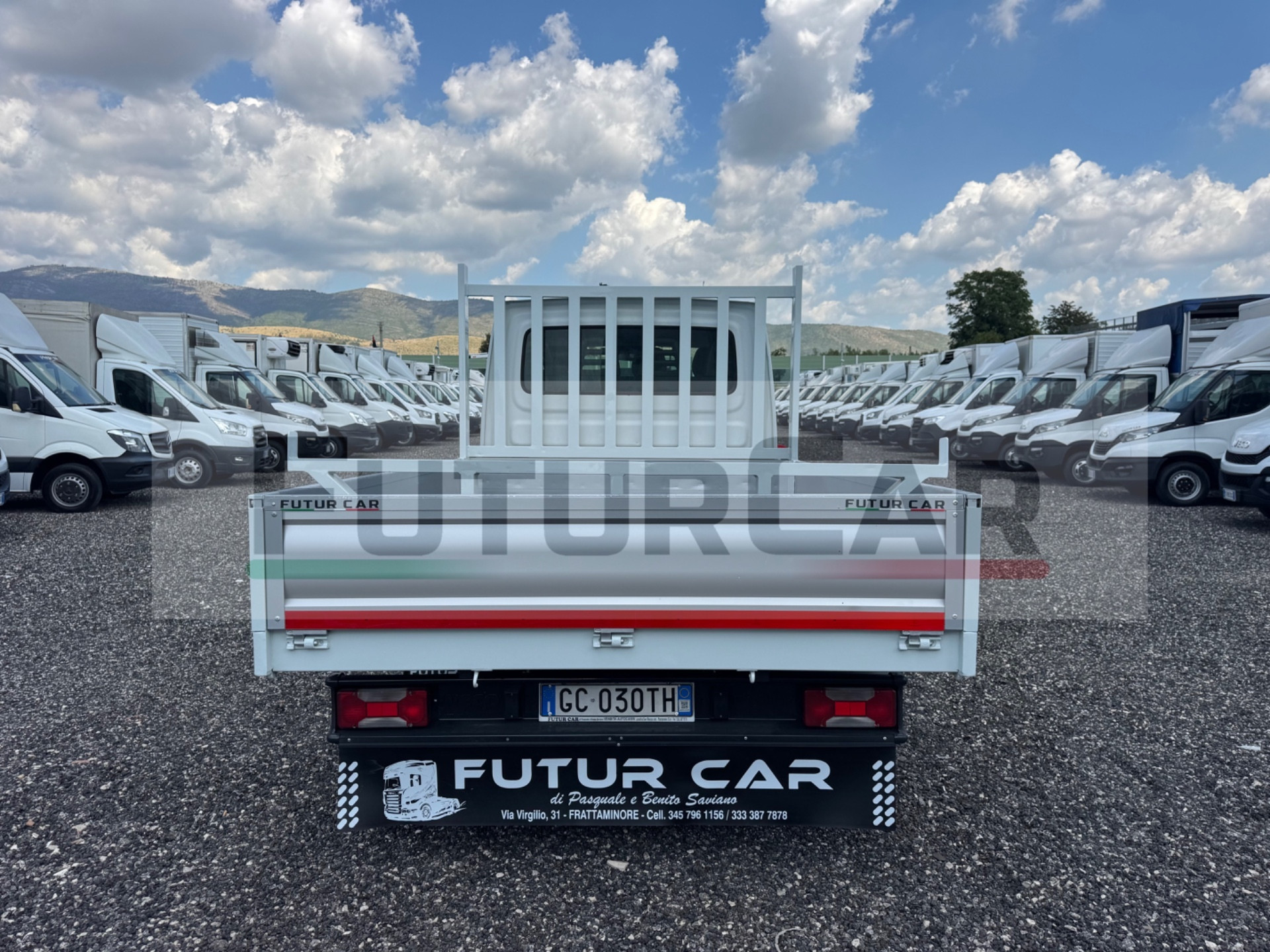 Iveco Daily 35C18 3.0 Diesel Doppia Cabina 7 Posti con Cassone Fisso (2020) Euro 6