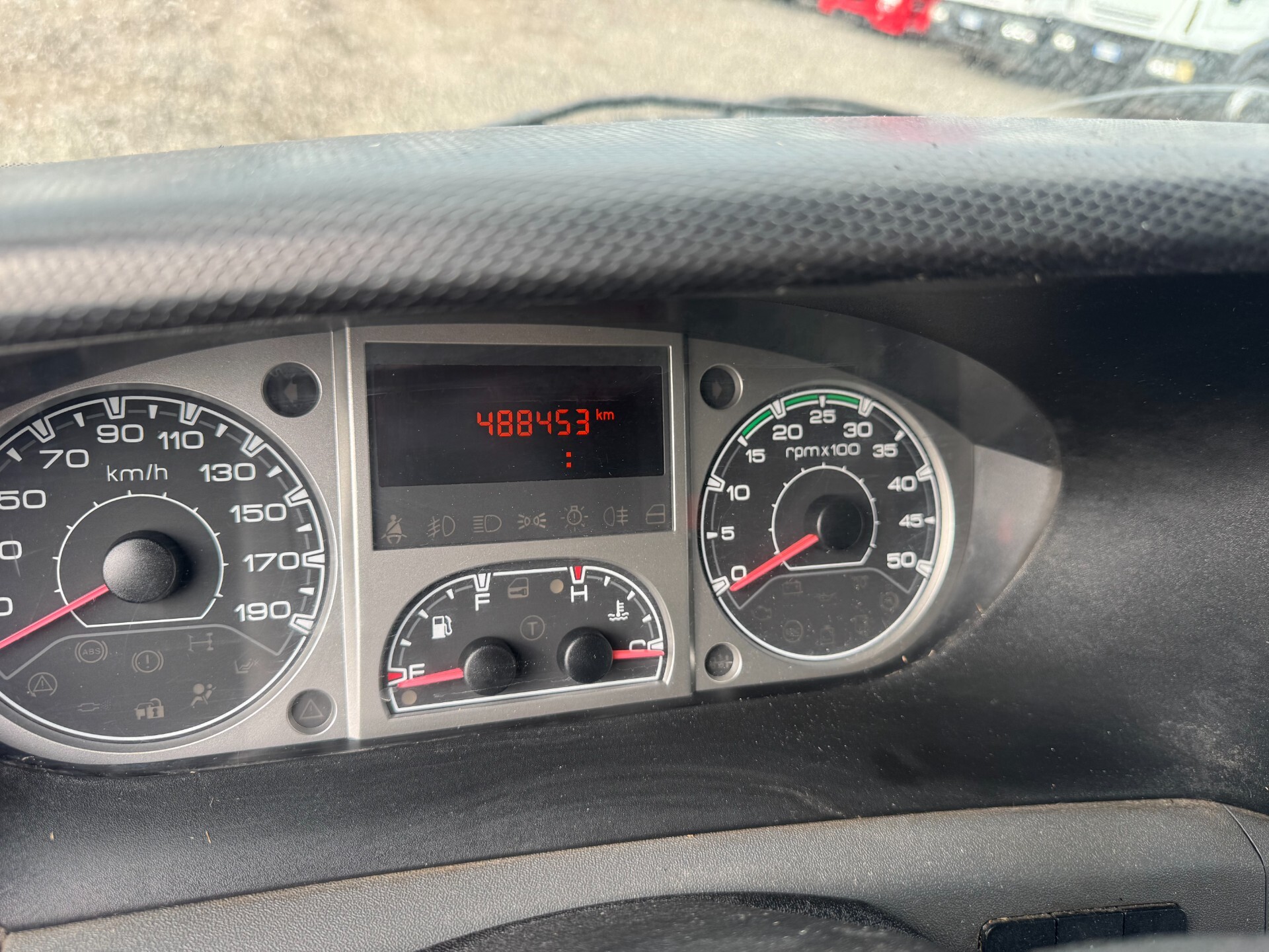 Iveco Daily 35C15 3.0 Diesel Furgone con Sponda Idraulica (2010)