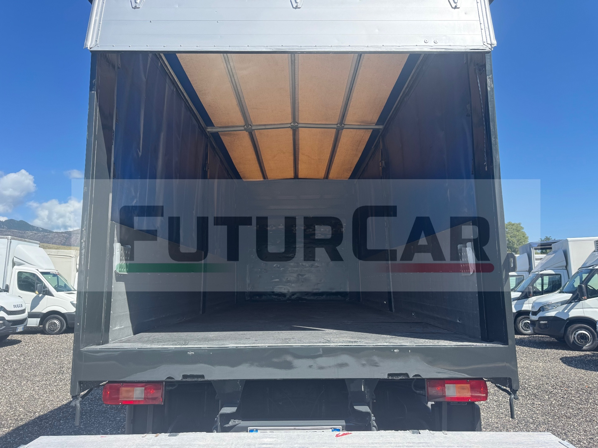 Volvo FE 320 Centina 6.20 m e Sponda 2016 Euro 6