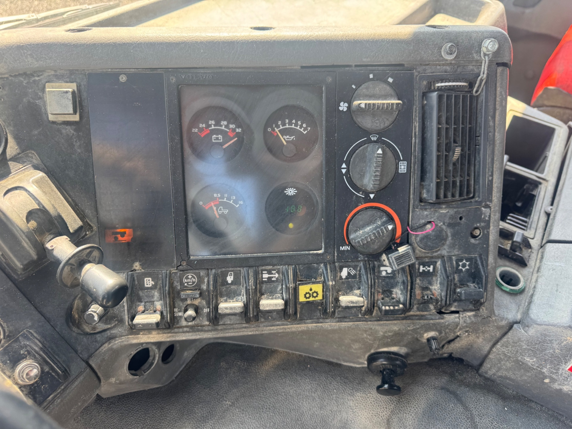 Volvo 4 Assi Gru e Carrellone – 1994