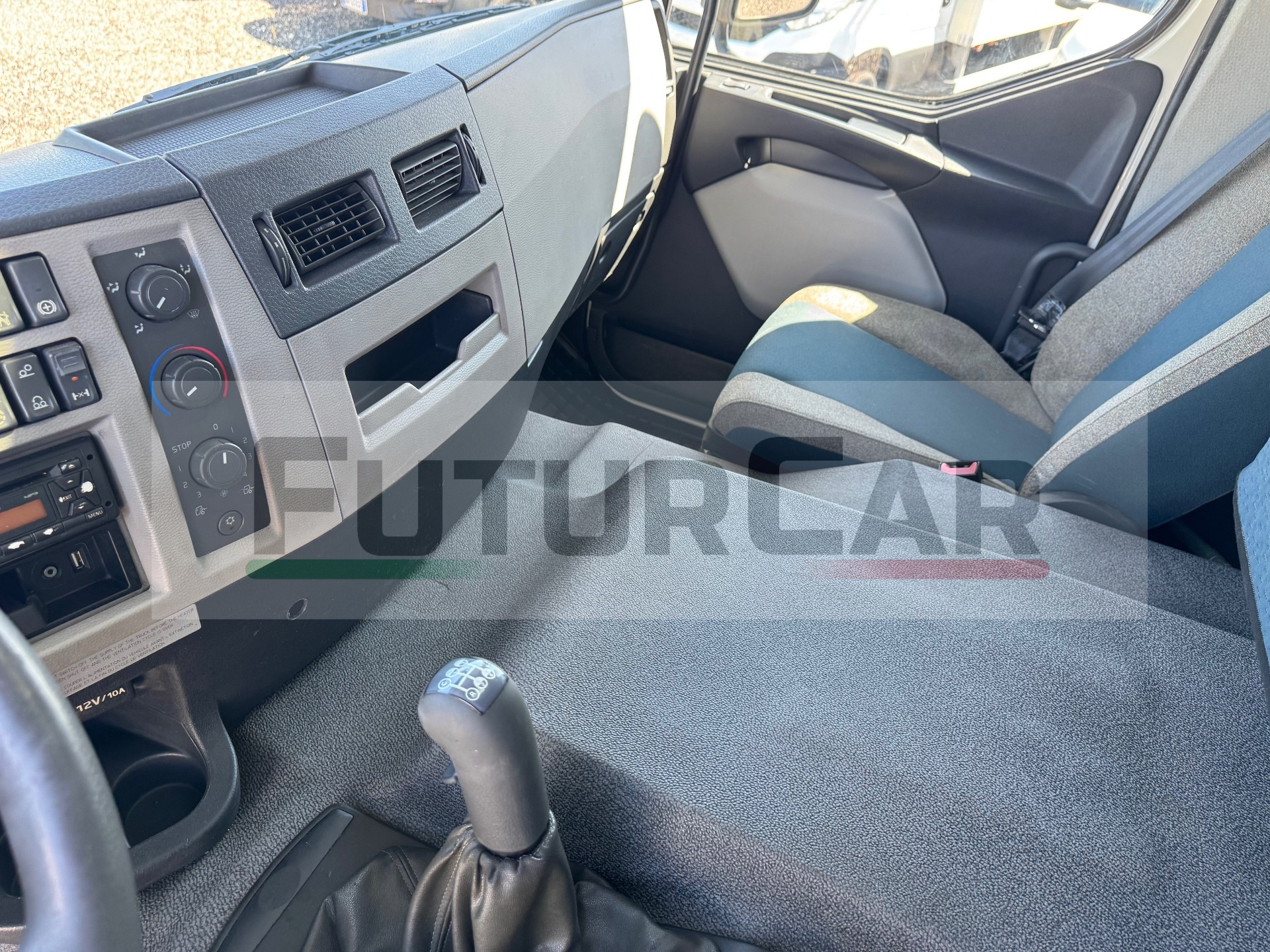 Volvo FE 320 Centina 6.20 m e Sponda 2016 Euro 6