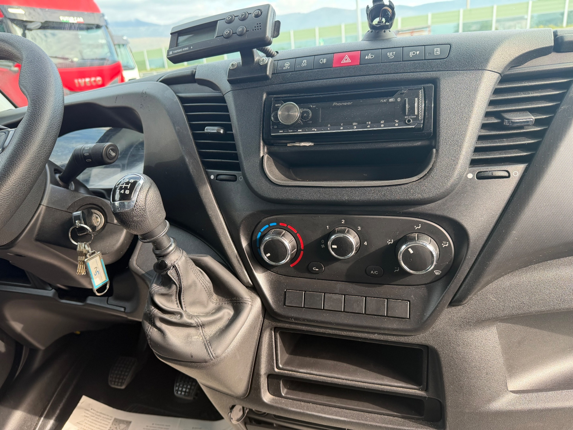 Iveco Daily 35C16 3.0 Diesel Cella Frigo con Porta Laterale (2020) Euro 6