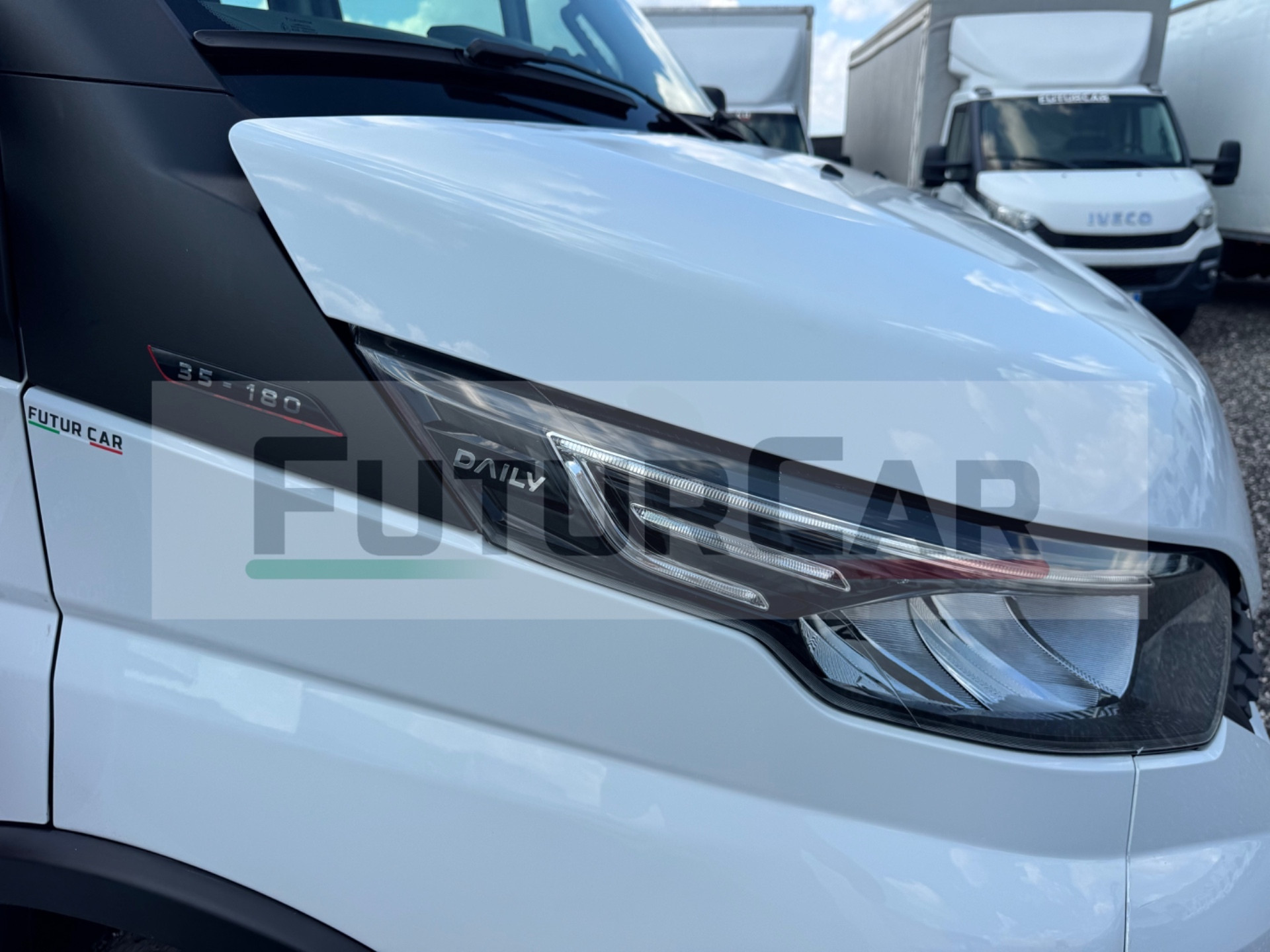 Iveco Daily 35C18 3.0 Diesel Doppia Cabina 7 Posti con Cassone Fisso (2020) Euro 6
